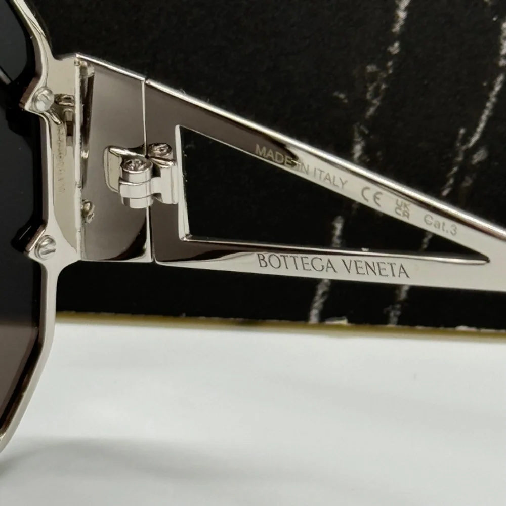 NEW BV1085SA 001 BOTTEGA VENETA SUNGLASSES